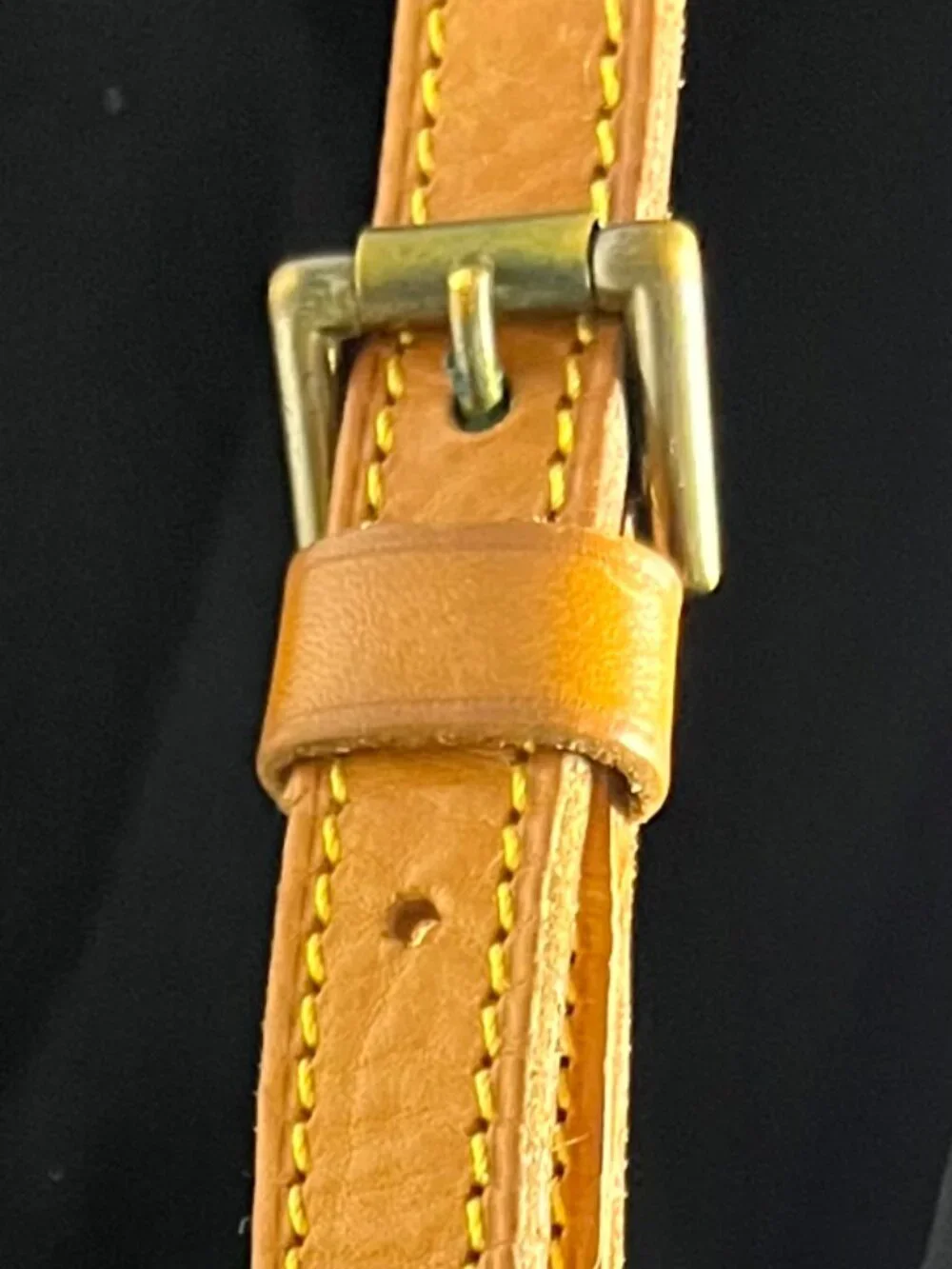 Authentic Louis Vuitton Cross Body Bag Shoulder HandBag Signature logo